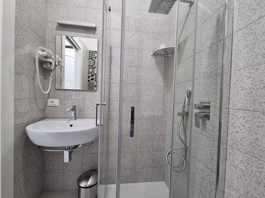 Immagine 7 di Bilocale in affitto  a Catanzaro