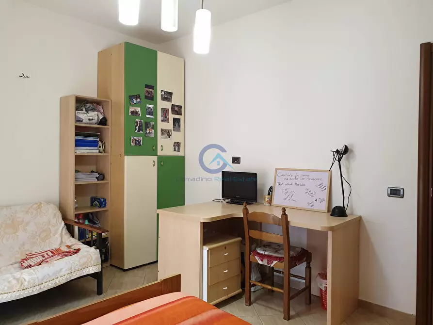 Immagine 6 di Stanza singola in affitto  a Catanzaro