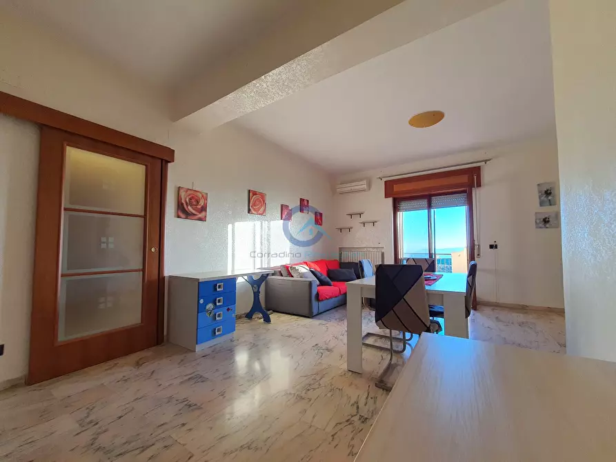 Immagine 2 di Trilocale in vendita  in Viale Vincenzo de Filippis 122 a Catanzaro