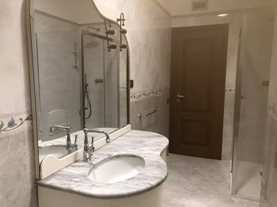 Immagine 7 di Trilocale in affitto  in Via Pitia a Siracusa