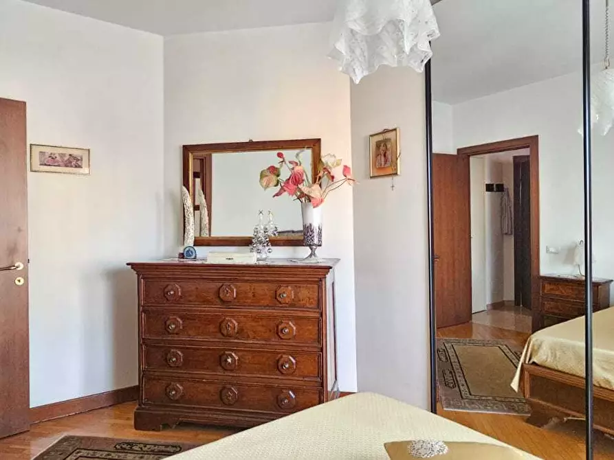 Immagine 19 di Trilocale in vendita  a Brescia