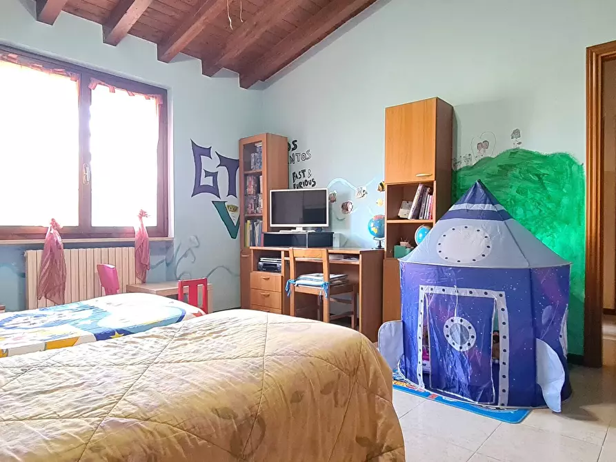 Immagine 11 di Villa in vendita  in Via GUGLIELMO  MARCONI a Borgosatollo