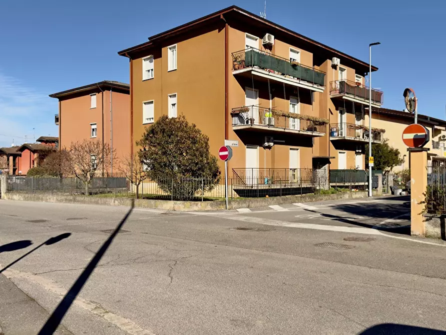 Immagine 1 di Trilocale in vendita  a Castel Mella