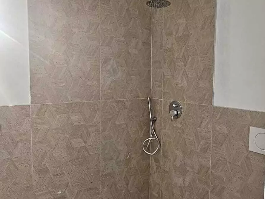 Immagine 12 di Quadrilocale in vendita  in VIA MATTEI a Nuvolera