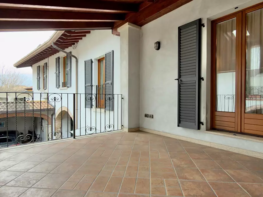 Immagine 9 di Porzione di casa in vendita  in Via Roma a Bovezzo