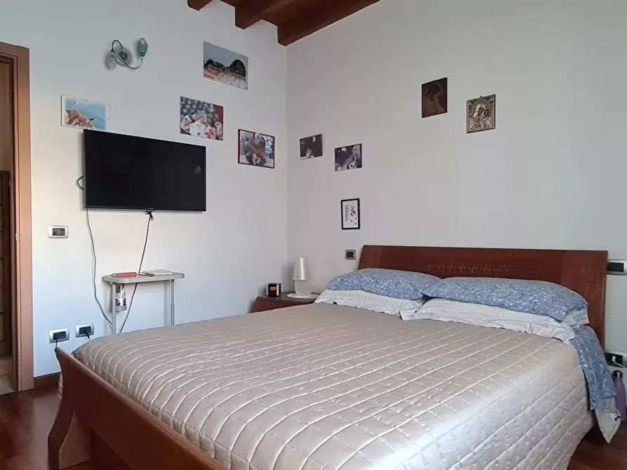 Immagine 5 di Pentalocale in vendita  in Via Rose di Sotto 36 a Brescia