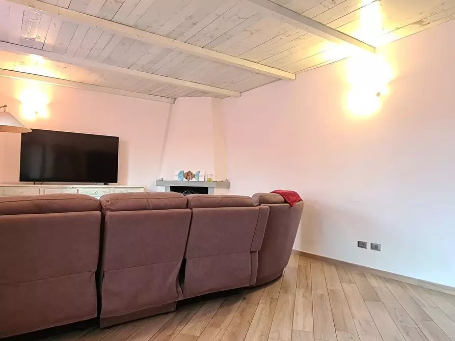 Immagine 6 di Casa indipendente in vendita  in via Basso Castello 17 a Cazzago San Martino