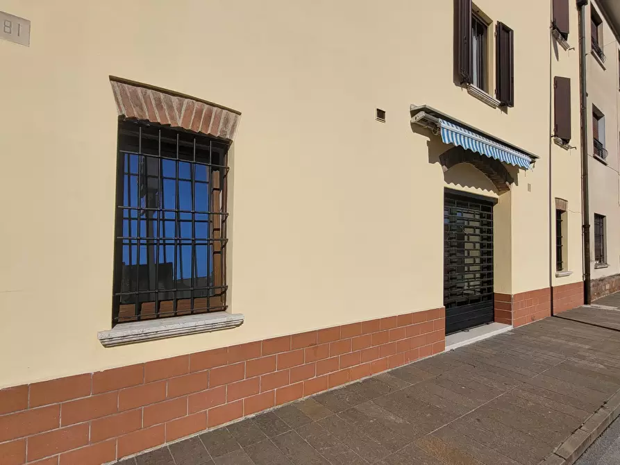 Immagine 5 di Locale commerciale in affitto  in VIA DANTE a Manerbio