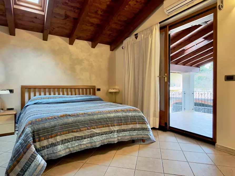 Immagine 8 di Porzione di casa in vendita  in Via Roma a Bovezzo