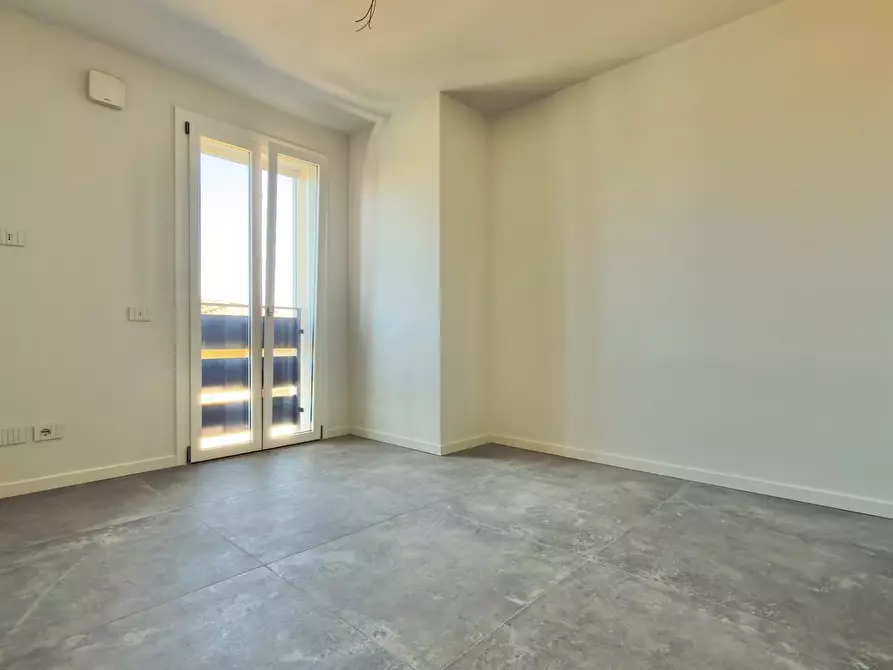 Immagine 9 di Trilocale in vendita  in VIA MATTEI a Nuvolera