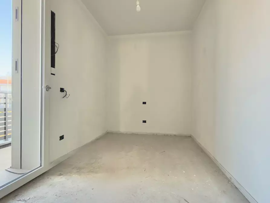 Immagine 11 di Quadrilocale in vendita  in Via Bolognina a Bedizzole