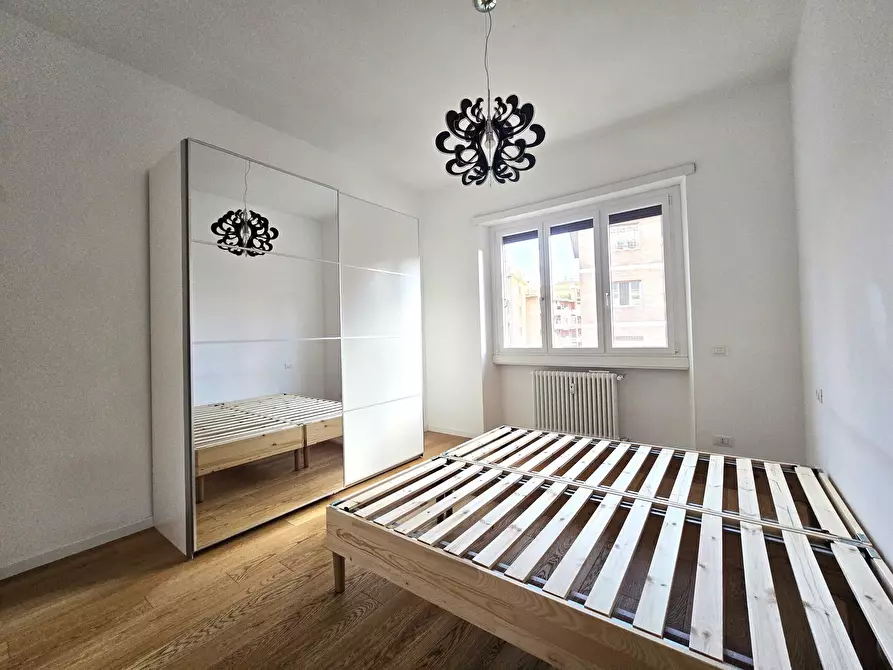 Immagine 18 di Trilocale in affitto  in Via Capo Miseno 6 a Roma