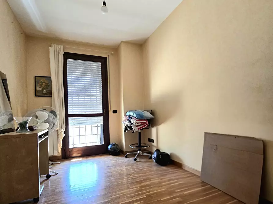 Immagine 9 di Trilocale in affitto  in Via Carmine Calò 18 a Roma