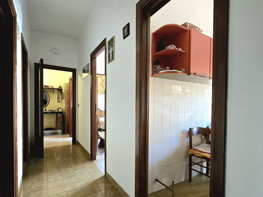 Immagine 14 di Quadrilocale in vendita  in Via Adolfo Albertazzi 92 a Roma