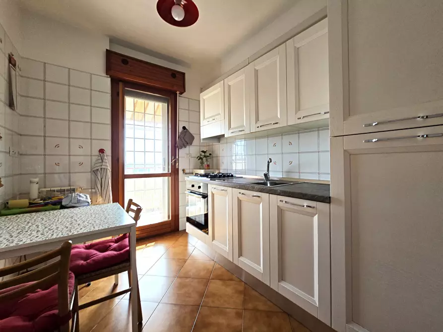 Immagine 16 di Trilocale in vendita  in Via Giuseppe Rosaccio 103 a Roma