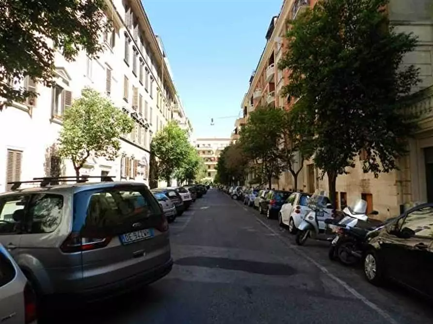 Immagine 15 di Laboratorio in affitto  in Via Monte Pertica 24 a Roma