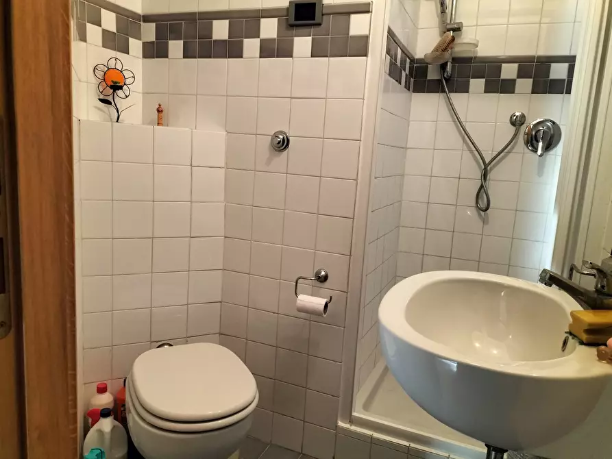 Immagine 15 di Stanza singola in affitto  in Via Filippo Meda 175 a Roma