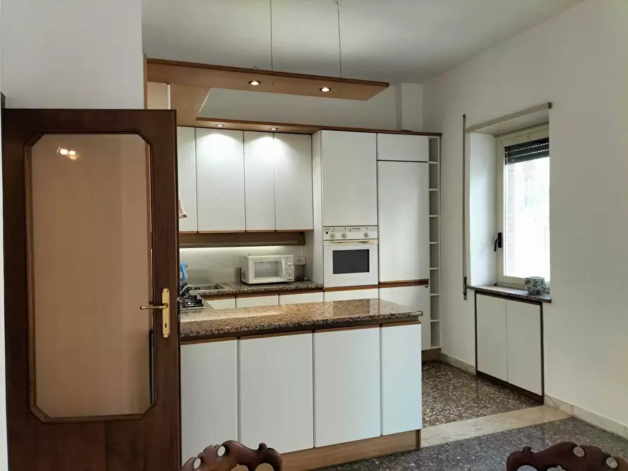 Immagine 11 di Quadrilocale in affitto  in Via Emilio de Marchi 33 a Roma