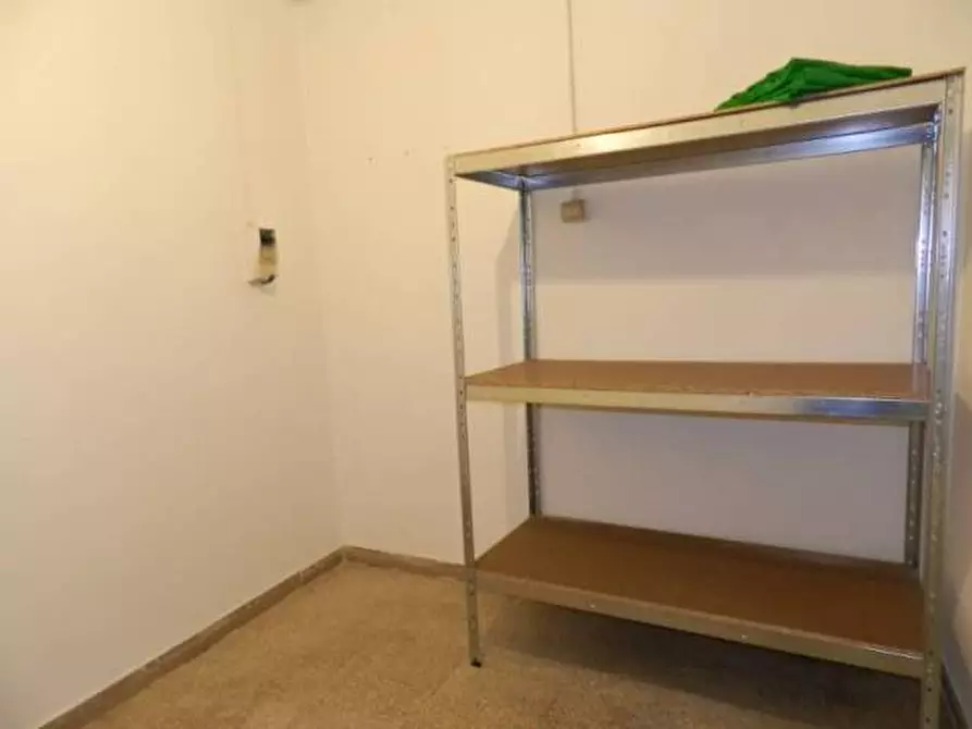 Immagine 12 di Laboratorio in affitto  in Via Monte Pertica 24 a Roma