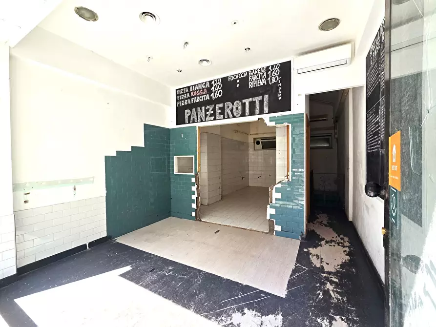 Immagine 5 di Locale commerciale in affitto  in Viale Somalia 47 a Roma