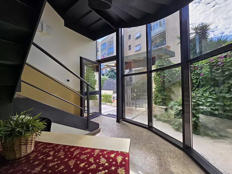 Immagine 3 di Quadrilocale in vendita  in Via Ramiro Fabiani 116 a Roma