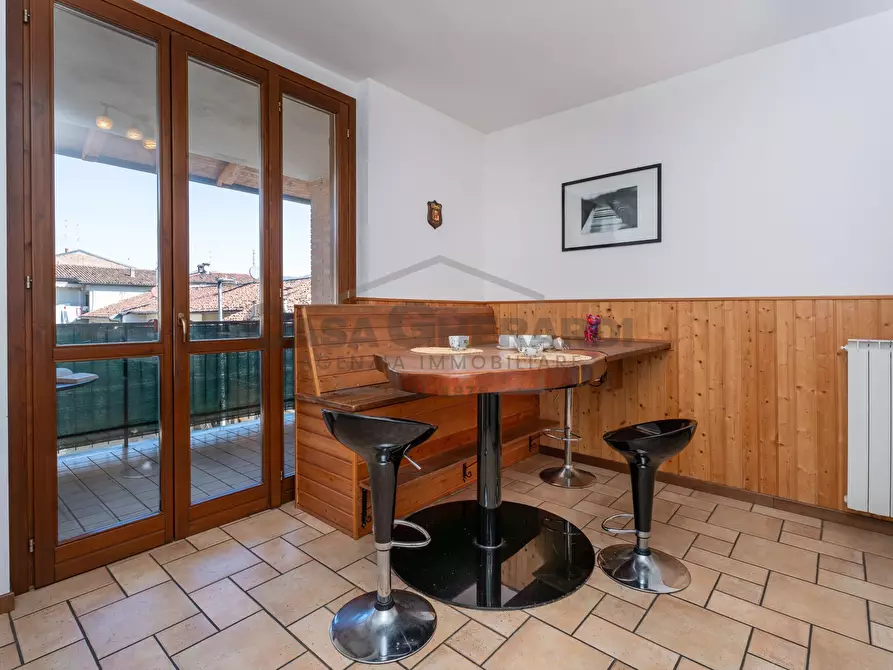 Immagine 14 di Trilocale in vendita  in Via XXV Aprile 1945 43 a Brembate Di Sopra