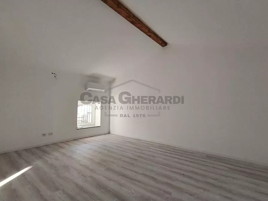 Immagine 8 di Trilocale in vendita  in Via Vittorio Emanuele II a Ponte San Pietro