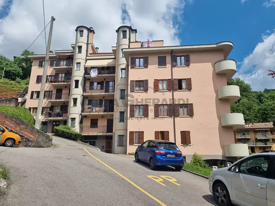 Immagine 3 di Quadrilocale in vendita  in Via al Quadrel 18 18 a Zogno