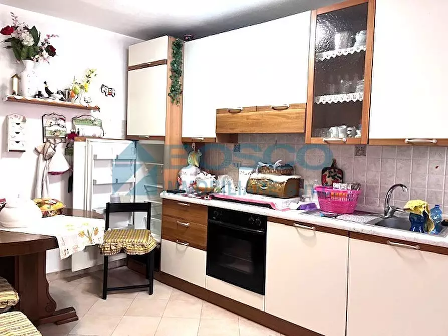 Immagine 18 di Pentalocale in vendita  in via Pezzi Grandi a La Spezia