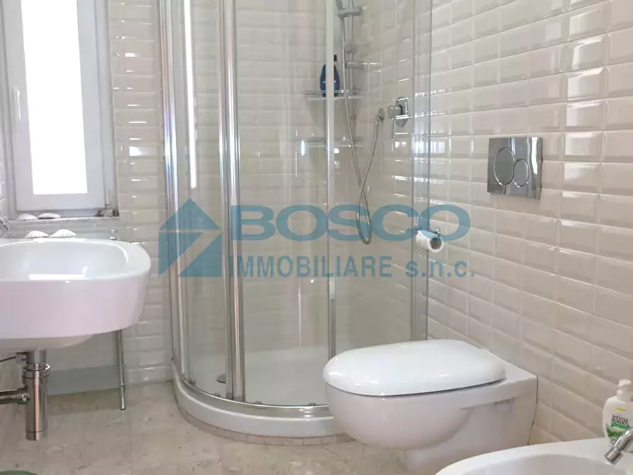 Immagine 15 di Pentalocale in vendita  in Via Francesco Crispi 74 a La Spezia