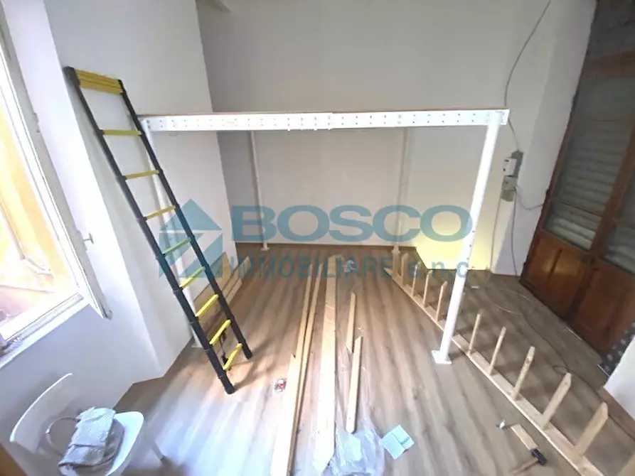 Immagine 9 di Locale commerciale in vendita  in Via della Scorza 16/18 a La Spezia