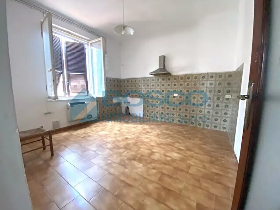 Immagine 11 di Quadrilocale in vendita  in Via Sarzana 58 a La Spezia