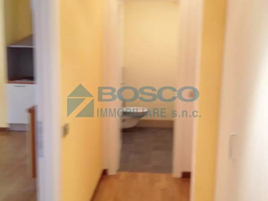 Immagine 9 di Monolocale in affitto  a Lerici