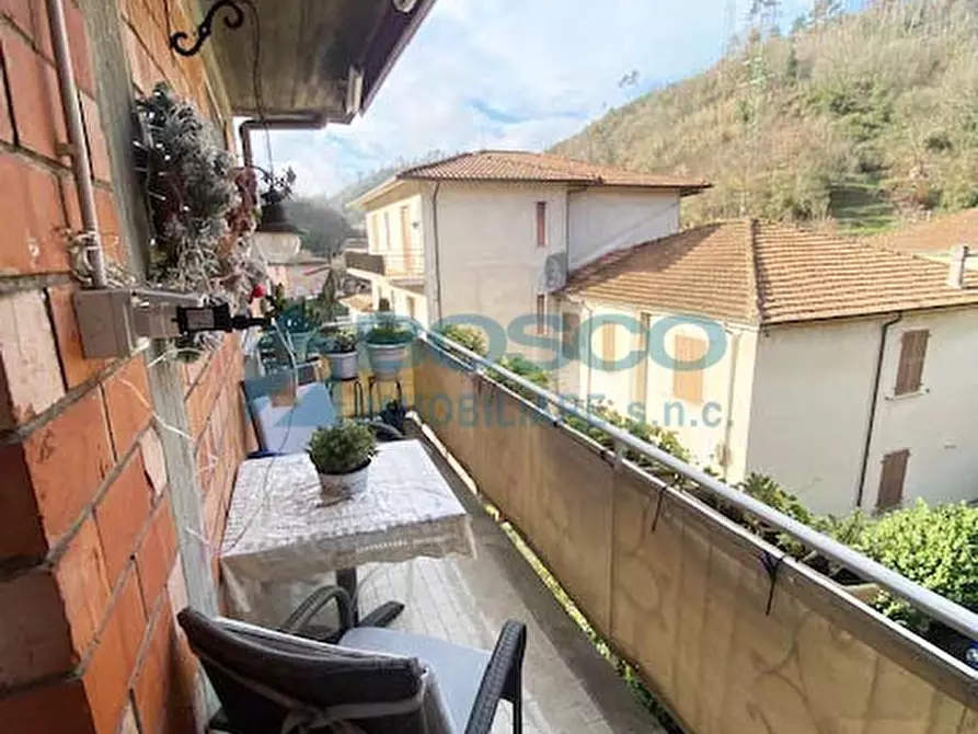 Immagine 11 di Quadrilocale in vendita  a Vezzano Ligure