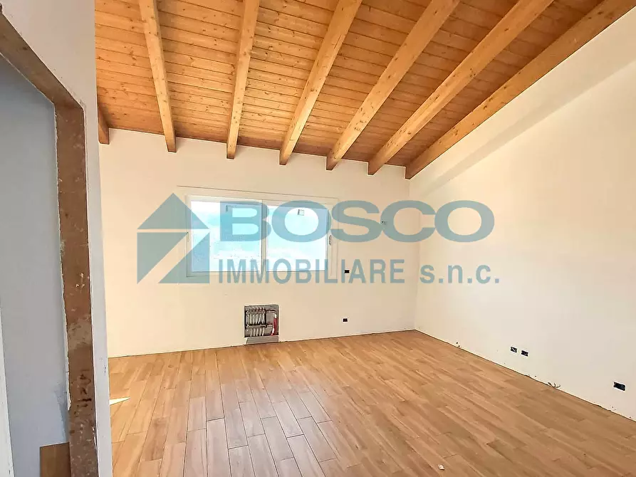 Immagine 3 di Bilocale in vendita  a Beverino