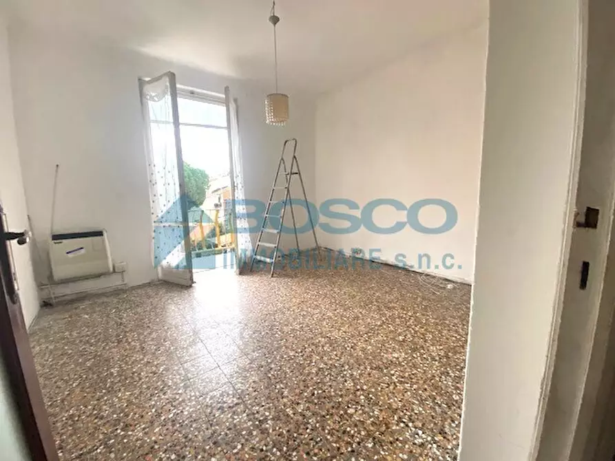 Immagine 14 di Quadrilocale in vendita  in Via Sarzana 58 a La Spezia