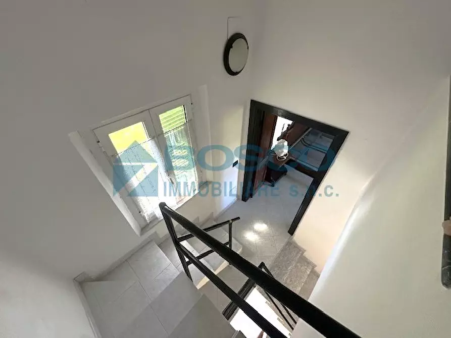 Immagine 3 di Casa indipendente in vendita  in Via Val di Carrara a La Spezia