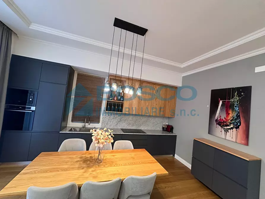 Immagine 5 di Pentalocale in vendita  in Piazza Garibaldi a La Spezia