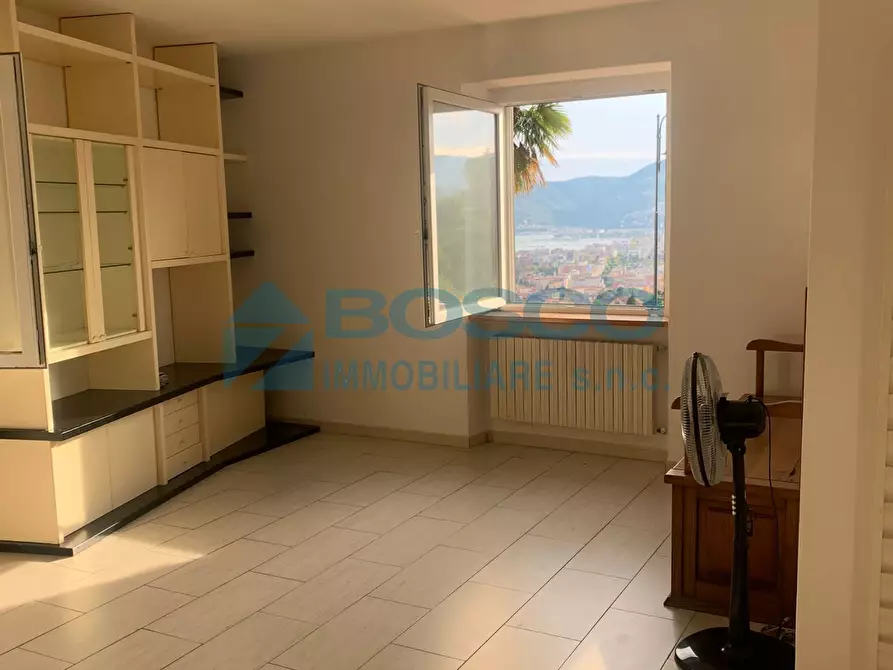 Immagine 16 di Pentalocale in vendita  in Borgo Mitiliano 6 a Vezzano Ligure