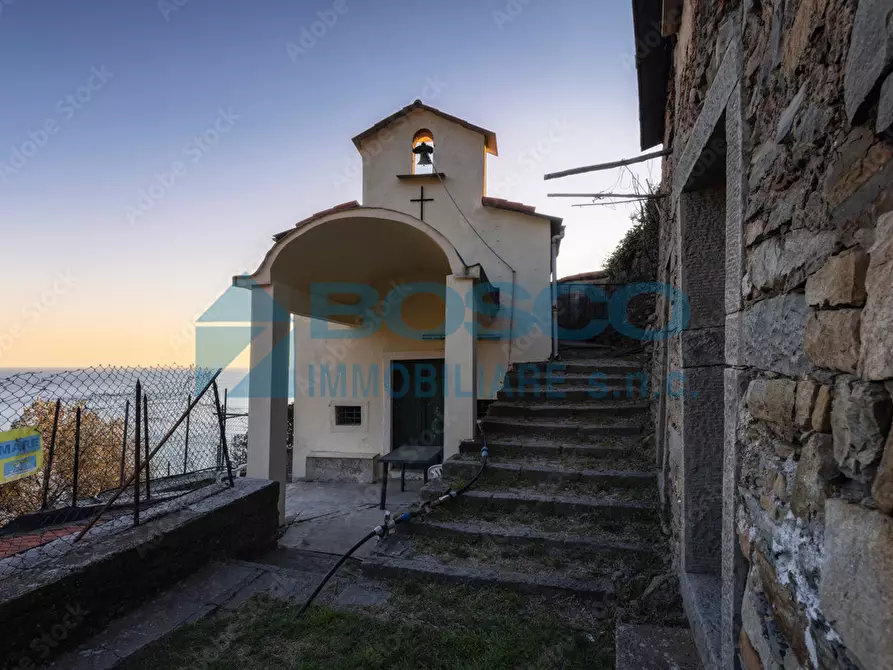 Immagine 12 di Rustico / casale in vendita  in Via Tramonti a La Spezia