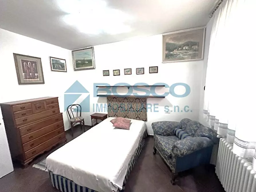 Immagine 14 di Bilocale in vendita  in Via della Repubblica a Riccò Del Golfo Di Spezia