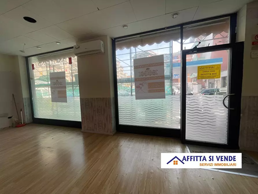 Immagine 3 di Locale commerciale in affitto  in Largo Dicone a Siracusa