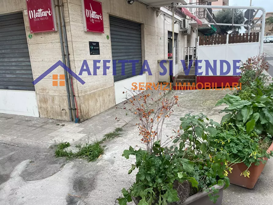 Immagine 19 di Locale commerciale in affitto  in Via Europa 46 a Siracusa