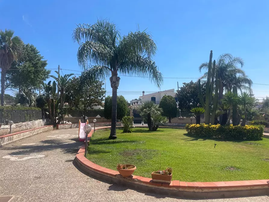 Immagine 3 di Villa in affitto  in Via Isole delle Filippine 20 a Siracusa