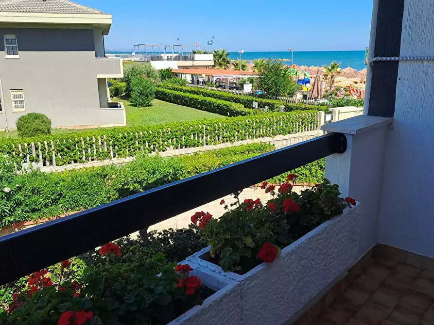 Immagine 6 di Trilocale in vendita  a Silvi