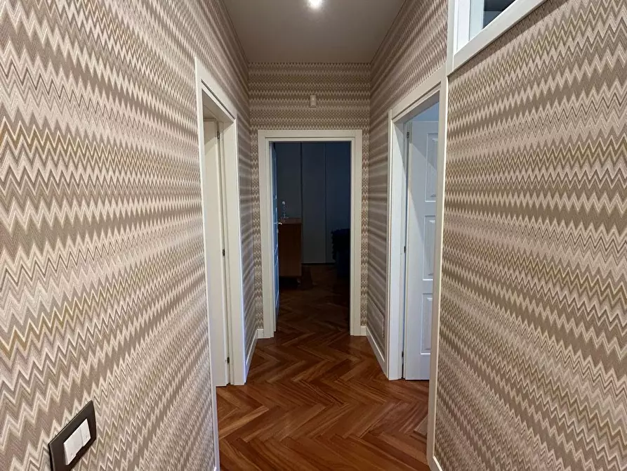 Immagine 10 di Trilocale in vendita  a Pescara