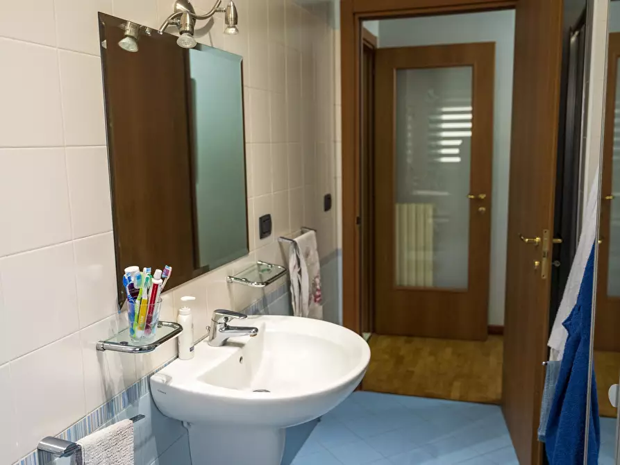 Immagine 20 di Trilocale in vendita  a Pescara