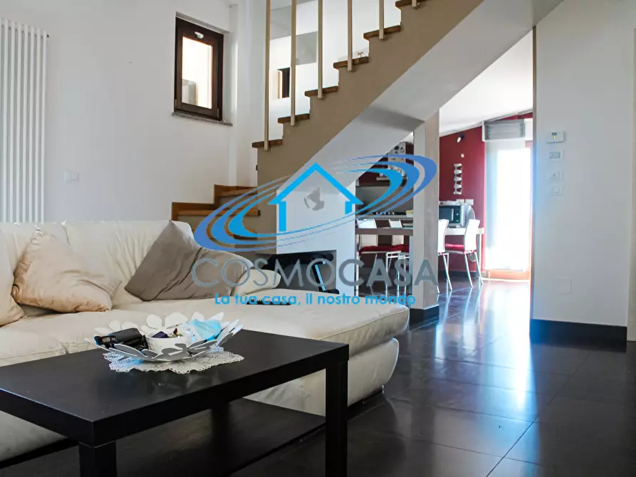 Immagine 13 di Trilocale in vendita  a Pescara