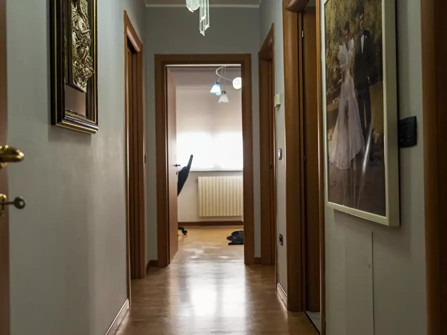 Immagine 12 di Trilocale in vendita  a Pescara