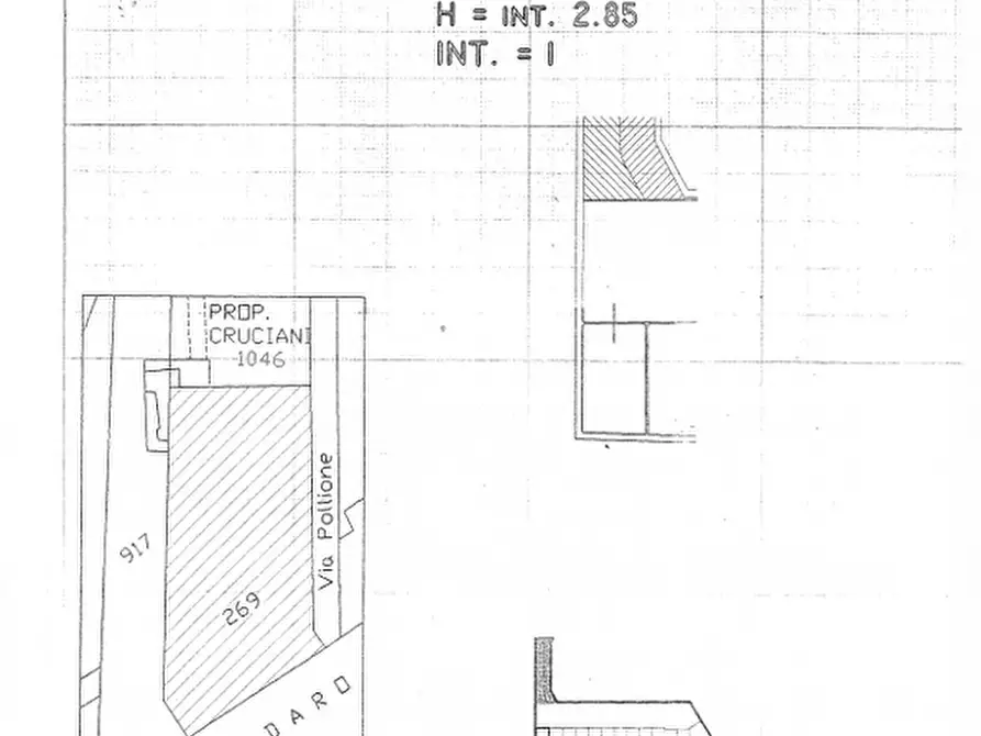 Immagine 2 di Garage in vendita  in VIA CAIO ASINIO POLLIONE 52 a Pescara